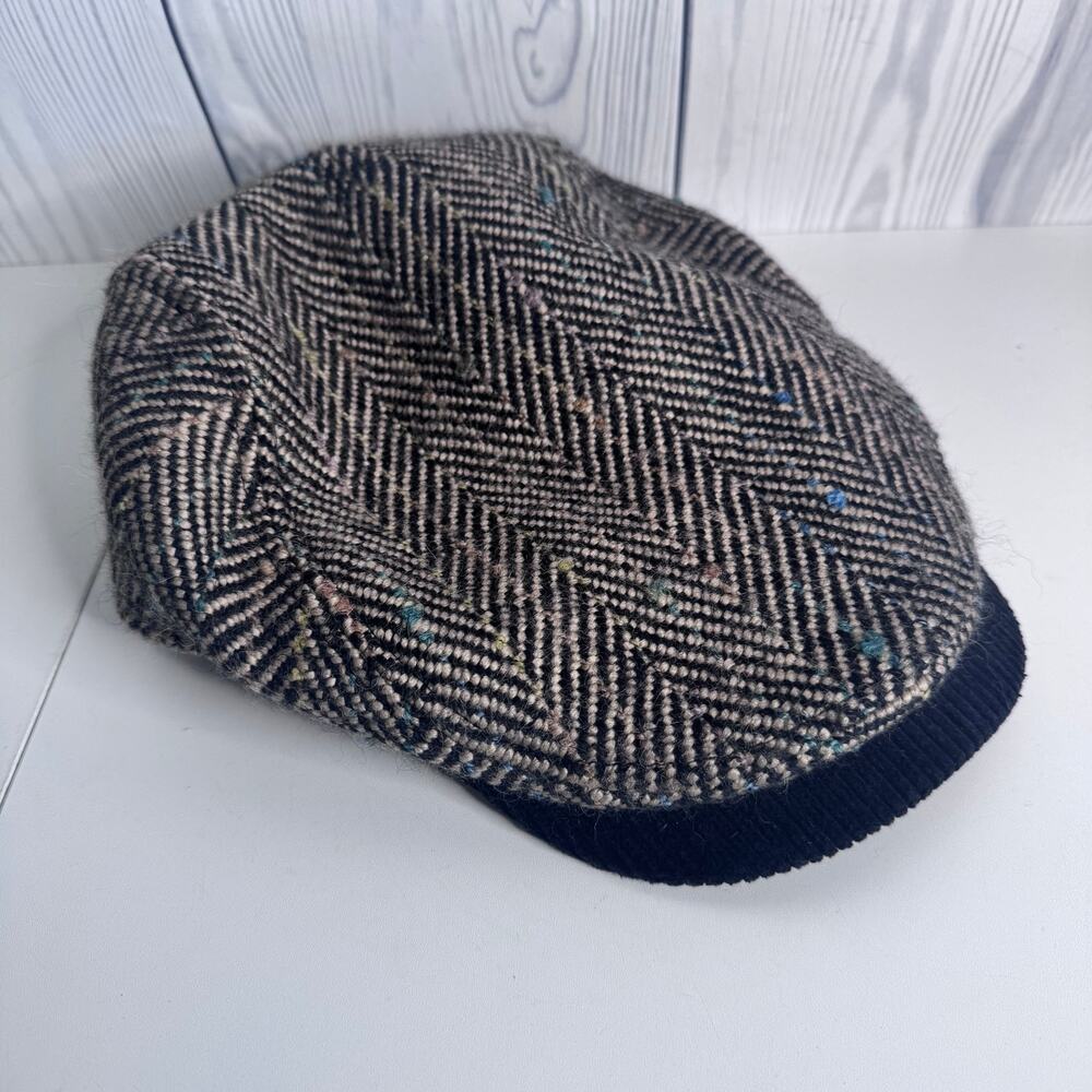 1917 Biltmore Newsboy Cabbie Flat Cap Hat Tweed Gray Corduroy Visor Plaid